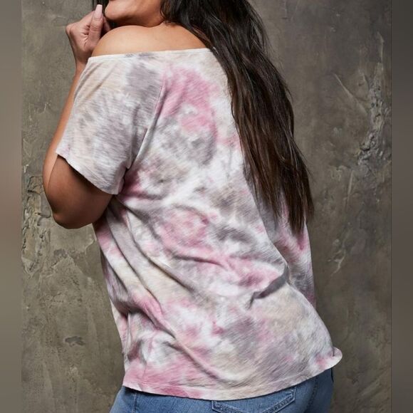 Torrid Women's Tie Dye Off-Shoulder Short Sleeve Pullover Top - Picture 2 of 14
